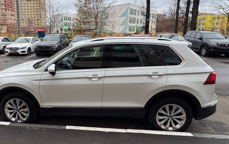 Volkswagen Tiguan II, 2021 год, 2 850 000 рублей, 4 фотография