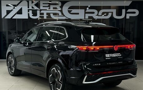 Volkswagen Tiguan, 2024 год, 6 000 000 рублей, 4 фотография