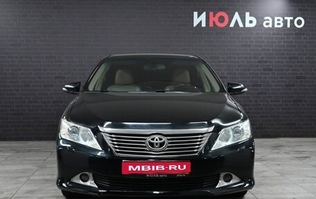 Toyota Camry, 2012 год, 1 950 000 рублей, 2 фотография