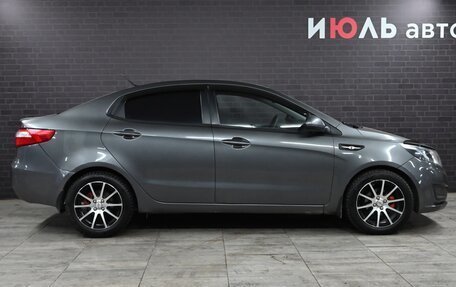 KIA Rio III рестайлинг, 2013 год, 815 000 рублей, 9 фотография