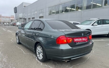 BMW 3 серия, 2011 год, 1 290 000 рублей, 7 фотография