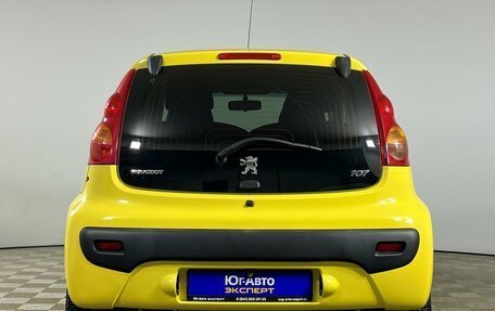 Peugeot 107 I рестайлинг, 2011 год, 599 000 рублей, 5 фотография