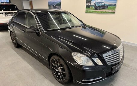 Mercedes-Benz E-Класс, 2011 год, 1 499 000 рублей, 3 фотография