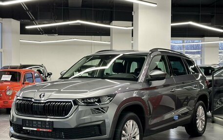 Skoda Kodiaq I, 2024 год, 4 555 000 рублей, 3 фотография