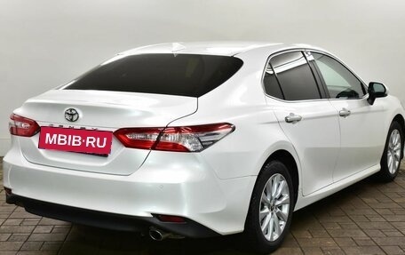 Toyota Camry, 2020 год, 2 749 000 рублей, 4 фотография