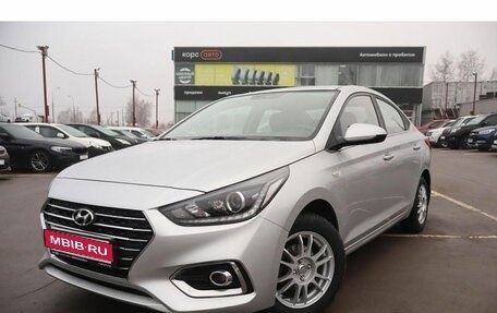 Hyundai Solaris II рестайлинг, 2017 год, 1 410 000 рублей, 1 фотография