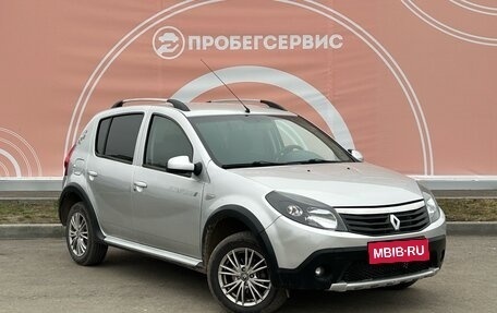 Renault Sandero I, 2013 год, 720 000 рублей, 1 фотография