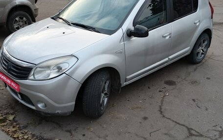 Renault Sandero I, 2010 год, 520 000 рублей, 1 фотография