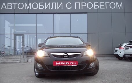 Opel Astra J, 2010 год, 749 000 рублей, 3 фотография