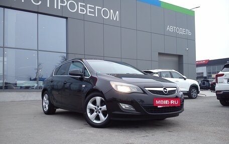 Opel Astra J, 2010 год, 749 000 рублей, 2 фотография