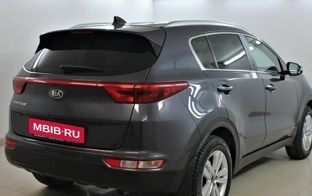 KIA Sportage IV рестайлинг, 2018 год, 1 995 000 рублей, 4 фотография