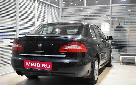 Skoda Superb III рестайлинг, 2011 год, 1 020 000 рублей, 4 фотография