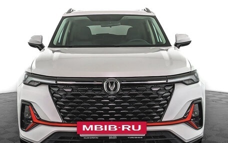 Changan CS35PLUS, 2024 год, 2 100 000 рублей, 2 фотография