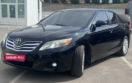 Toyota Camry, 2011 год, 1 250 000 рублей, 5 фотография