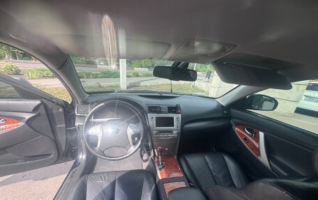 Toyota Camry, 2011 год, 1 250 000 рублей, 6 фотография