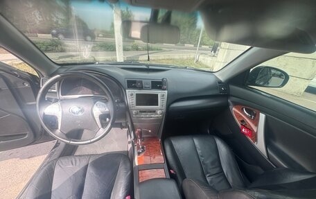 Toyota Camry, 2011 год, 1 250 000 рублей, 7 фотография