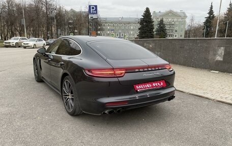 Porsche Panamera II рестайлинг, 2017 год, 8 800 000 рублей, 10 фотография