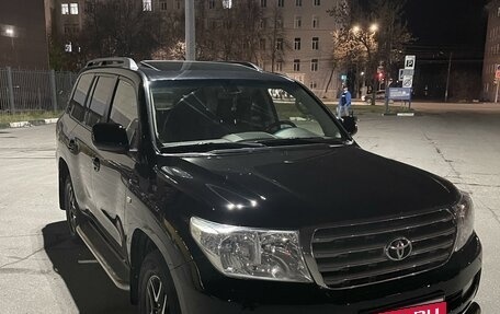 Toyota Land Cruiser 200, 2008 год, 2 990 000 рублей, 3 фотография