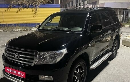 Toyota Land Cruiser 200, 2008 год, 2 990 000 рублей, 2 фотография