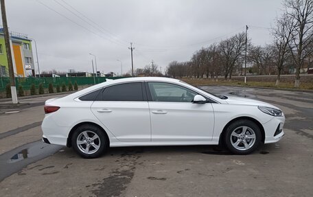 Hyundai Sonata VII, 2019 год, 1 730 000 рублей, 10 фотография