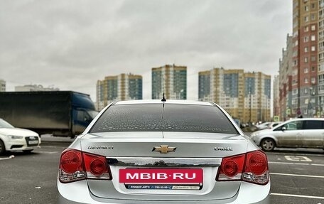 Chevrolet Cruze II, 2011 год, 785 000 рублей, 5 фотография