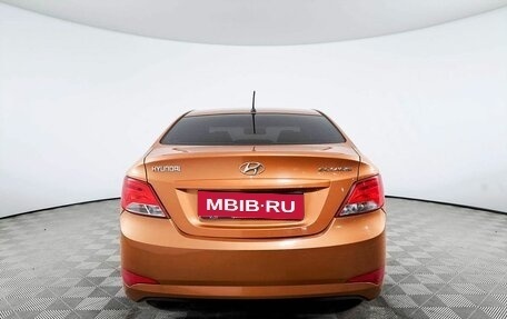 Hyundai Solaris II рестайлинг, 2015 год, 970 000 рублей, 6 фотография