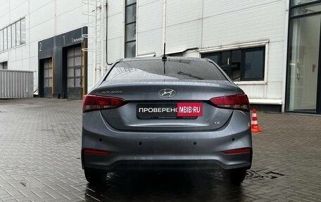 Hyundai Solaris II рестайлинг, 2017 год, 1 400 000 рублей, 6 фотография