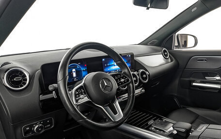 Mercedes-Benz GLA, 2021 год, 4 090 000 рублей, 15 фотография