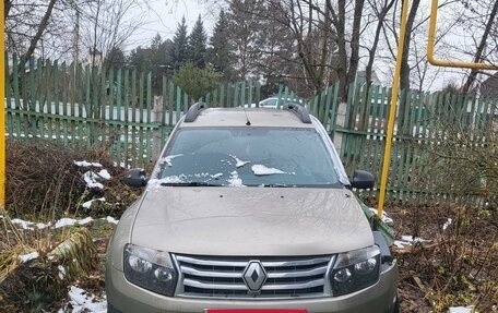 Renault Duster I рестайлинг, 2012 год, 500 000 рублей, 2 фотография