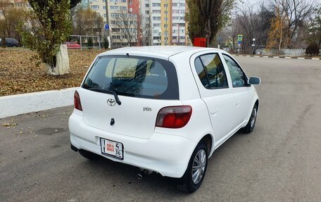 Toyota Vitz, 2000 год, 420 000 рублей, 3 фотография