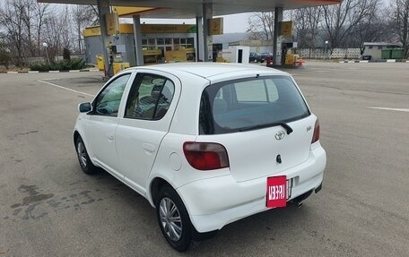 Toyota Vitz, 2000 год, 420 000 рублей, 4 фотография