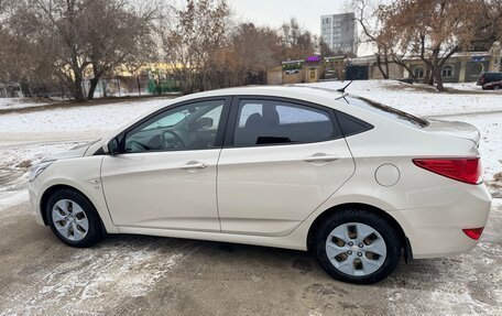 Hyundai Solaris II рестайлинг, 2015 год, 1 190 000 рублей, 4 фотография