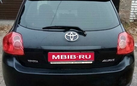 Toyota Auris II, 2008 год, 749 000 рублей, 2 фотография