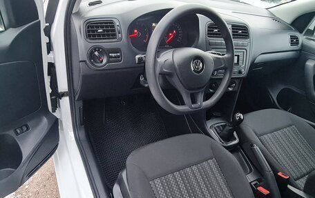 Volkswagen Polo VI (EU Market), 2018 год, 1 175 000 рублей, 13 фотография