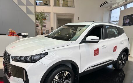 Chery Tiggo 4 I рестайлинг, 2024 год, 2 330 000 рублей, 5 фотография