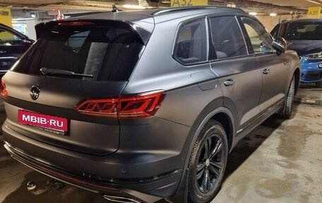 Volkswagen Touareg III, 2018 год, 5 500 000 рублей, 4 фотография