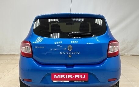 Renault Sandero II рестайлинг, 2017 год, 1 020 000 рублей, 2 фотография