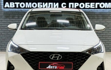 Hyundai Solaris II рестайлинг, 2021 год, 1 897 000 рублей, 3 фотография