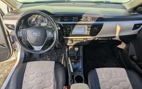 Toyota Corolla, 2013 год, 1 399 000 рублей, 8 фотография