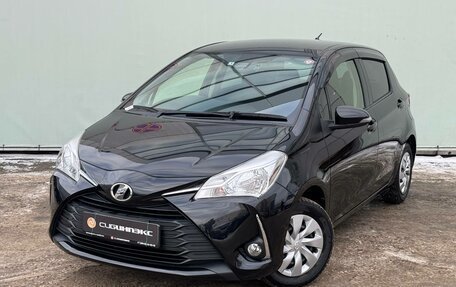 Toyota Vitz, 2017 год, 1 199 000 рублей, 2 фотография