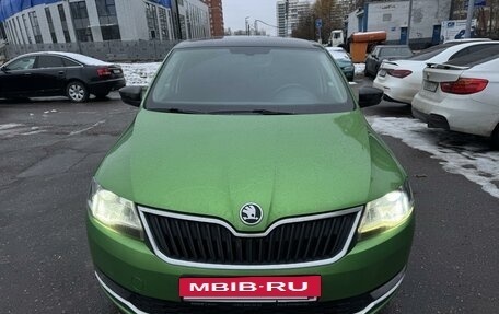 Skoda Rapid I, 2018 год, 1 420 000 рублей, 2 фотография