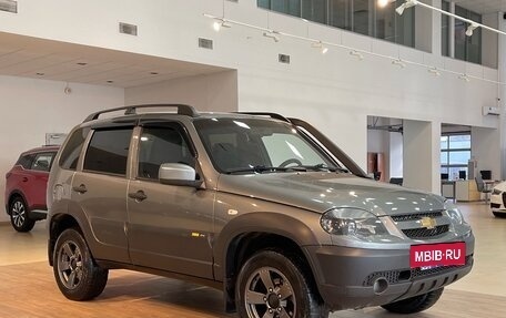 Chevrolet Niva I рестайлинг, 2019 год, 1 090 000 рублей, 3 фотография