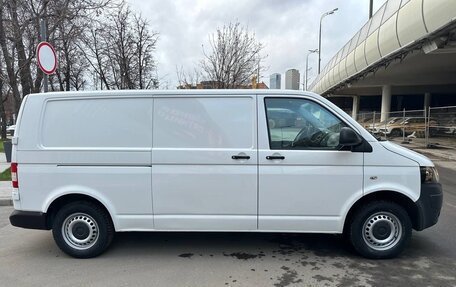 Volkswagen Transporter T5 рестайлинг, 2013 год, 1 780 000 рублей, 6 фотография