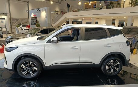 Chery Tiggo 4 I рестайлинг, 2024 год, 2 330 000 рублей, 4 фотография