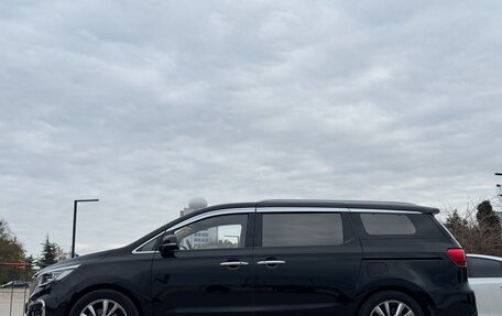 KIA Carnival III, 2019 год, 3 697 000 рублей, 14 фотография