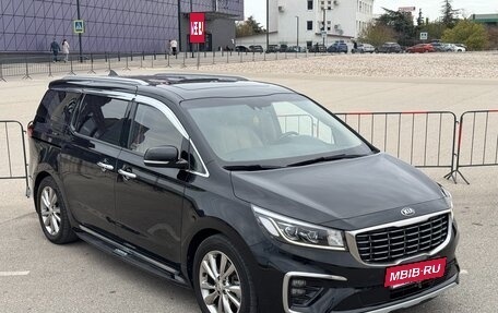 KIA Carnival III, 2019 год, 3 697 000 рублей, 9 фотография