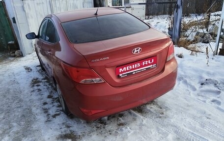 Hyundai Solaris II рестайлинг, 2015 год, 1 100 000 рублей, 3 фотография