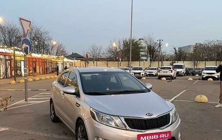 KIA Rio III рестайлинг, 2014 год, 840 000 рублей, 4 фотография