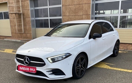 Mercedes-Benz A-Класс, 2019 год, 2 999 999 рублей, 2 фотография