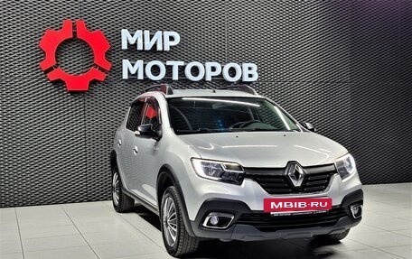 Renault Sandero II рестайлинг, 2019 год, 1 300 000 рублей, 4 фотография